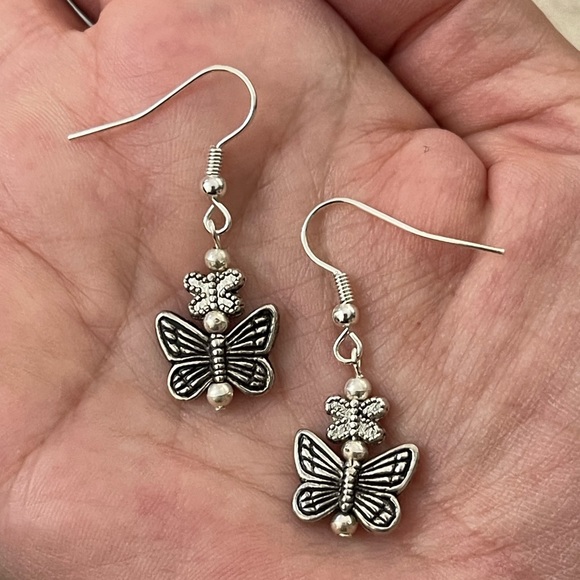 Silver plated butterfly drop earrings - Picture 3 of 5
